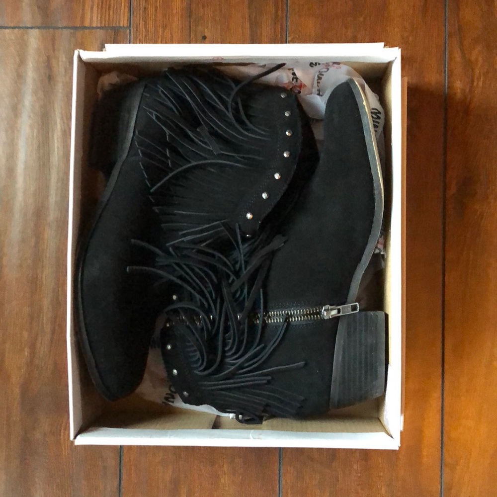 Minnetonka Bandera Boot